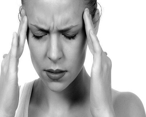 10 cách trị đau đầu hữu hiệu không cần thuốc